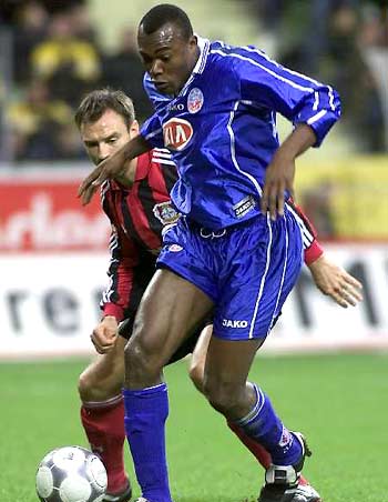 的进攻威胁 的进攻威胁