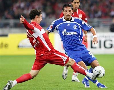 队友之间的 队友之间的